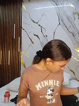 Snapshot of VictoriaDuart chatting on May 15, 8:16 pm VictoriaDuart online show from May 15, 8:16 pm