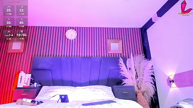 BritanyBrown  online show from July 3, 5:03 am