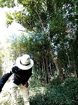 AlphaAlterX online show from February 26, 2:27 pm