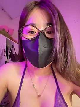 ZinzinLy online show from June 9, 5:52 am
