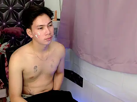 ursweet jade online show from December 3, 10:46 am