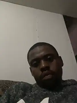 Snapshot of Wuu2now chatting on May 6, 1:16 pm Wuu2now online show from May 6, 1:16 pm
