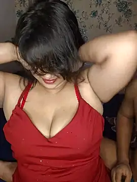 Snapshot of priyaverma00 chatting on July 6, 4:09 pm priyaverma00 online show from July 6, 4:09 pm