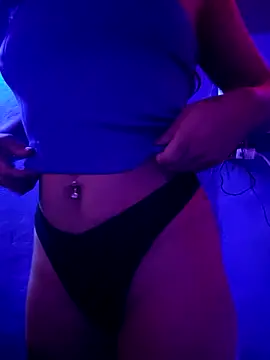 Snapshot of mamasitapetite chatting on October 16, 12:11 am mamasitapetite online show from October 16, 12:11 am