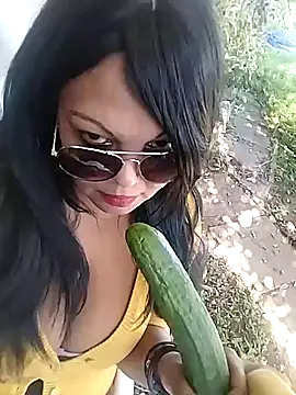 hemilynthomas2467 online show from May 4, 11:28 am