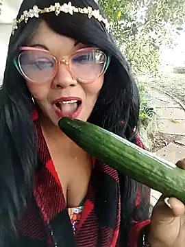 hemilynthomas2467 online show from June 28, 6:52 am