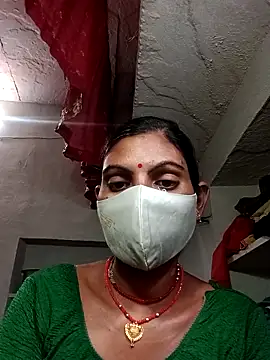 Snapshot of Sona_42i chatting on November 2, 3:03 pm Sona 42i online show from November 2, 3:03 pm