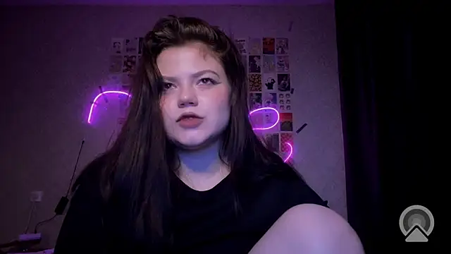 Snapshot of GoddessDarina chatting on September 9, 2:44 am GoddessDarina online show from September 9, 2:44 am