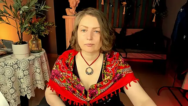 TiffanyBrauny online show from October 20, 9:32 am