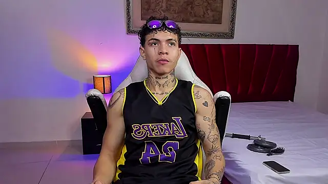 john mystic online show from February 22, 2:45 am