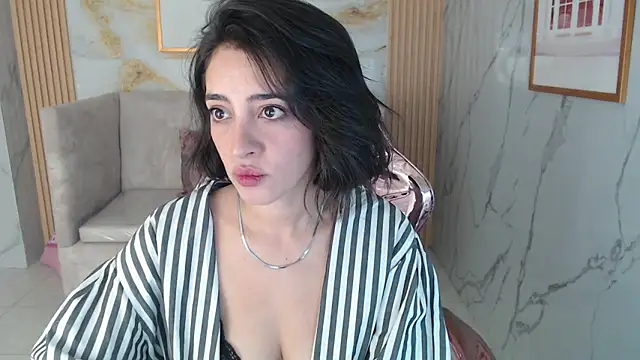 sara lopez s online show from September 10, 1:11 pm