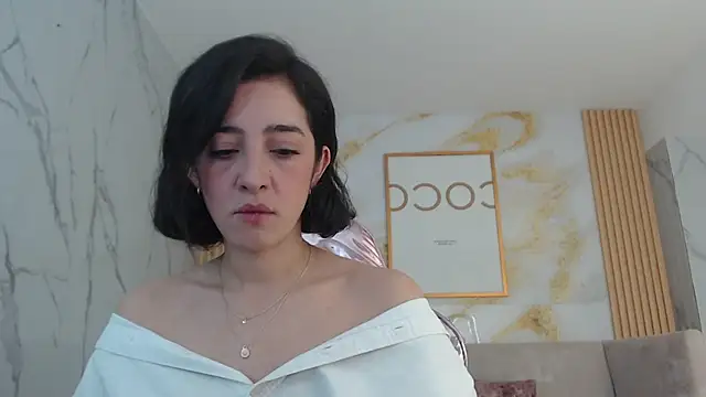 sara lopez s online show from October 3, 1:19 pm