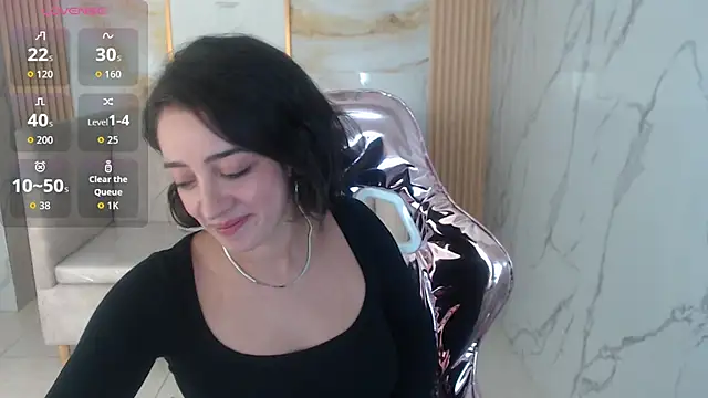 sara lopez s online show from October 20, 2:28 pm