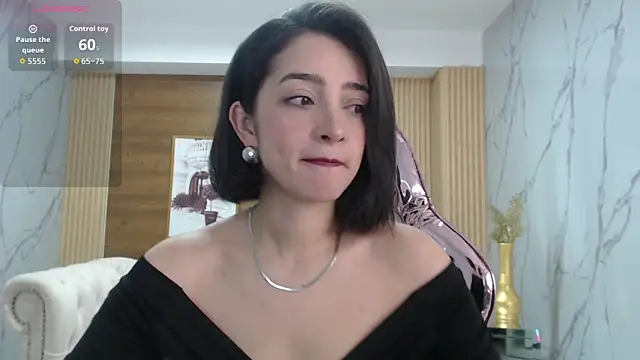 sara lopez s online show from March 27, 1:44 pm
