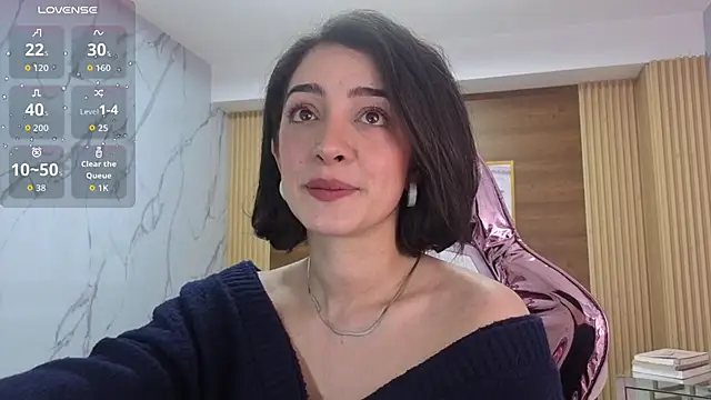 Snapshot of sara_lopez_s chatting on May 4, 2:02 pm sara lopez s online show from May 4, 2:02 pm
