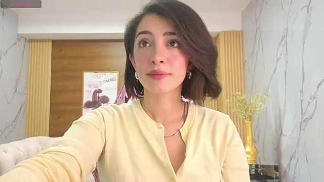 Snapshot of sara_lopez_s chatting on May 28, 1:41 pm sara lopez s online show from May 28, 1:41 pm