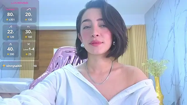 sara lopez s online show from July 27, 2:13 pm