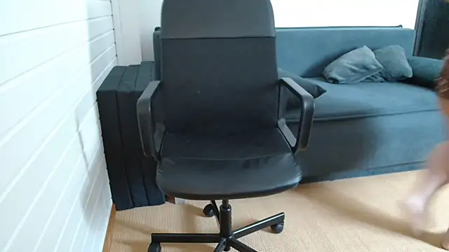 Snapshot of Mirayay chatting on November 4, 9:30 am Mirayay online show from November 4, 9:30 am