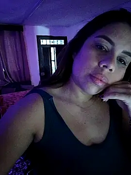 GabyMontenegro online show from September 30, 11:15 am