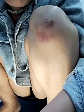 Lyly suri07 online show from November 28, 4:42 pm