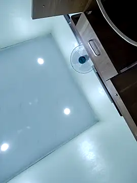 Lyly suri07 online show from February 3, 8:14 pm