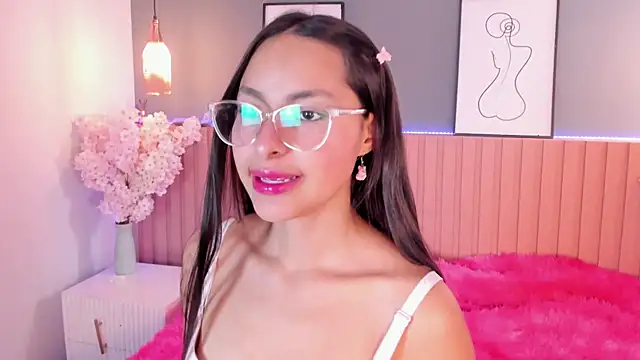 Snapshot of Annie__2 chatting on September 16, 12:50 pm Annie 2 online show from September 16, 12:50 pm