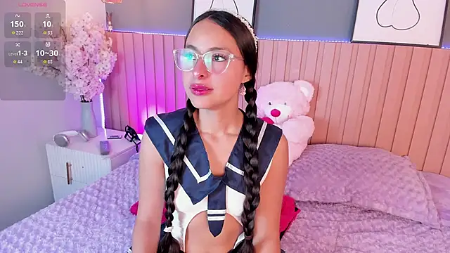 Snapshot of Annie__2 chatting on October 3, 12:02 pm Annie 2 online show from October 3, 12:02 pm