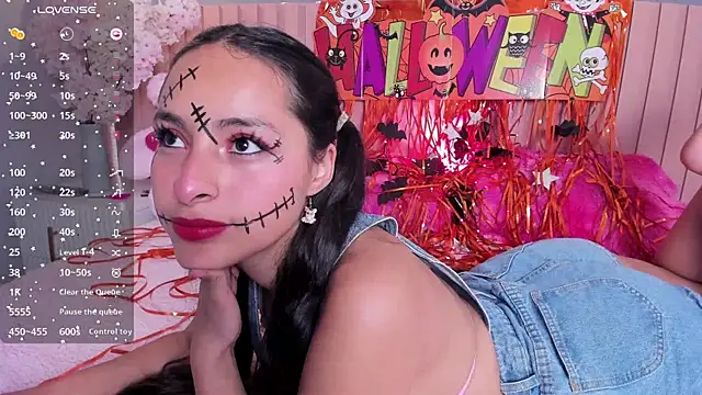 Snapshot of Annie__2 chatting on October 10, 12:48 pm Annie 2 online show from October 10, 12:48 pm