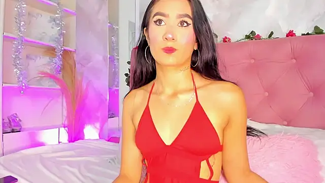 Nicolqueen  online show from December 22, 11:18 am