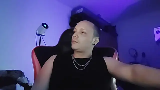 Aleix88Rider online show from November 28, 7:38 pm