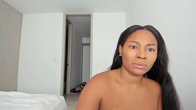 Meganbelford1 online show from May 10, 2:44 pm
