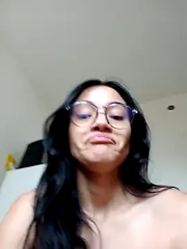 Virggin Pussy Cum online show from October 14, 12:50 pm