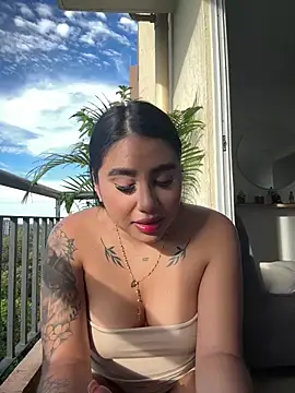 Sophie Dreamss online show from May 2, 9:31 pm
