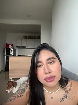 Sophie Dreamss online show from July 20, 9:39 pm
