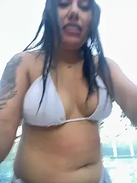Sophie Dreamss online show from August 1, 10:30 pm