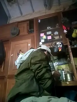 hairy mannn online show from March 4, 3:29 pm