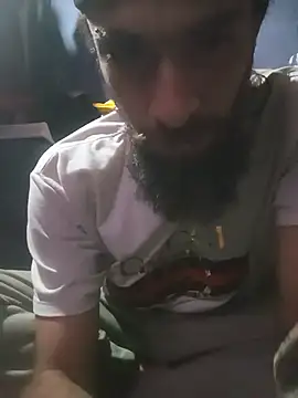 Snapshot of hairy_mannn chatting on July 3, 3:02 am hairy mannn online show from July 3, 3:02 am