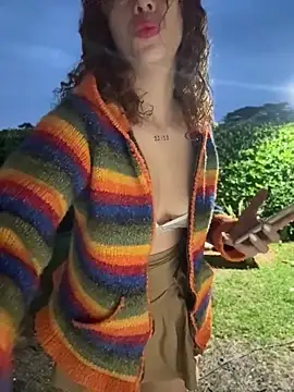 roxyrougee online show from April 23, 10:36 am