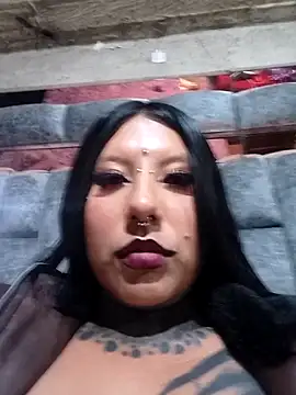 missashlyrosette online show from December 17, 1:00 am