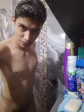 aispuro8505 online show from February 13, 7:26 am