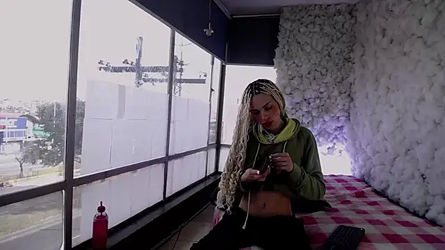 Aaron Fordd online show from February 8, 1:47 pm