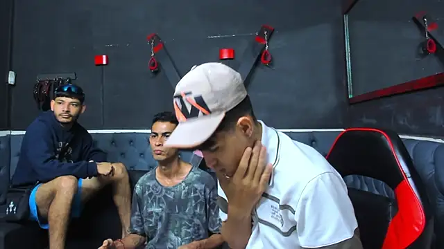 Golldens Dreamss online show from December 1, 12:21 pm