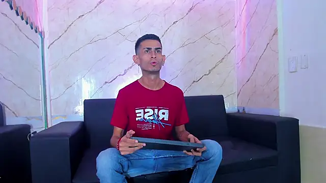 Golldens Dreamss online show from December 4, 12:14 pm