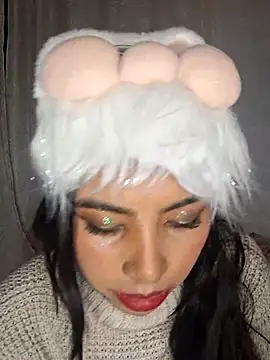 DianeSuns  online show from December 2, 2:28 am