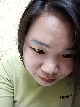 may-squirl online show from November 24, 3:45 pm