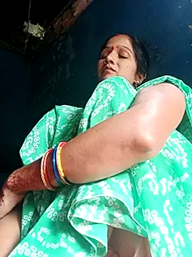 Snapshot of Jooli_xx chatting on September 12, 3:17 am Jooli xx online show from September 12, 3:17 am