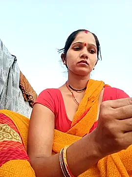 Snapshot of Jooli_xx chatting on September 24, 12:52 pm Jooli xx online show from September 24, 12:52 pm