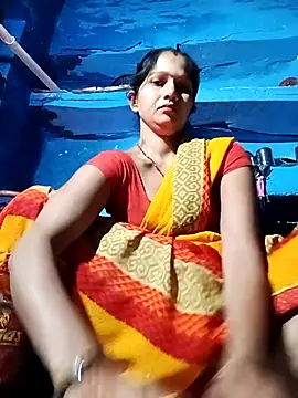 Snapshot of Jooli_xx chatting on October 3, 11:46 pm Jooli xx online show from October 3, 11:46 pm