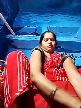 Snapshot of Jooli_xx chatting on October 5, 12:09 am Jooli xx online show from October 5, 12:09 am