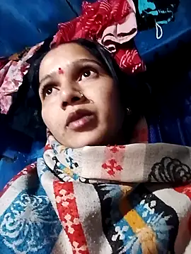 Snapshot of Jooli_xx chatting on November 15, 1:47 am Jooli xx online show from November 15, 1:47 am